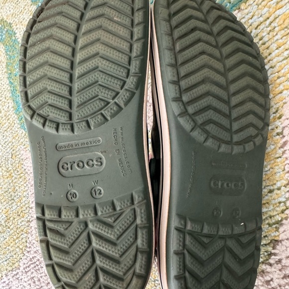 Olive green crocs size 10 men’s, size 12 womens - Picture 2 of 3